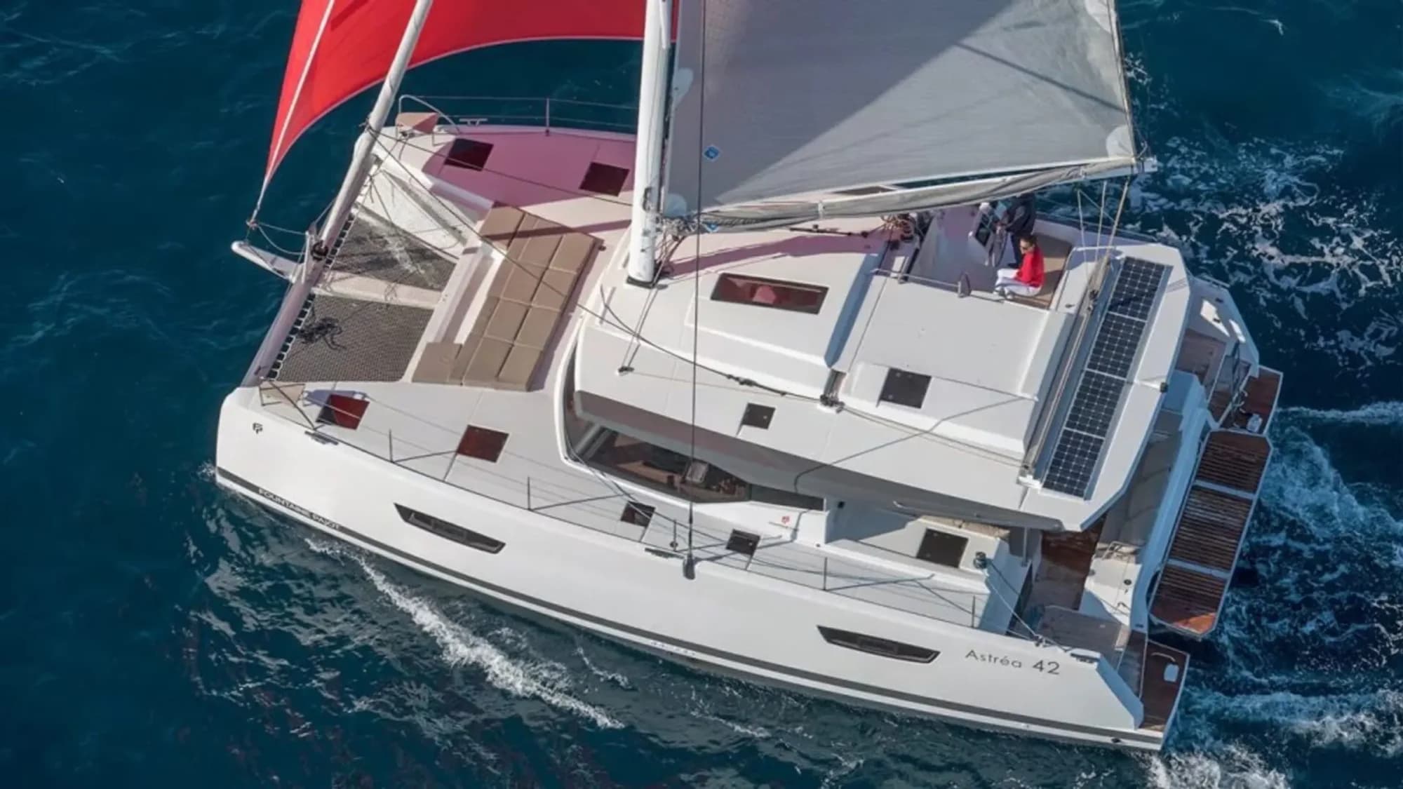 Fountaine Pajot Astrea 42 | Satellite